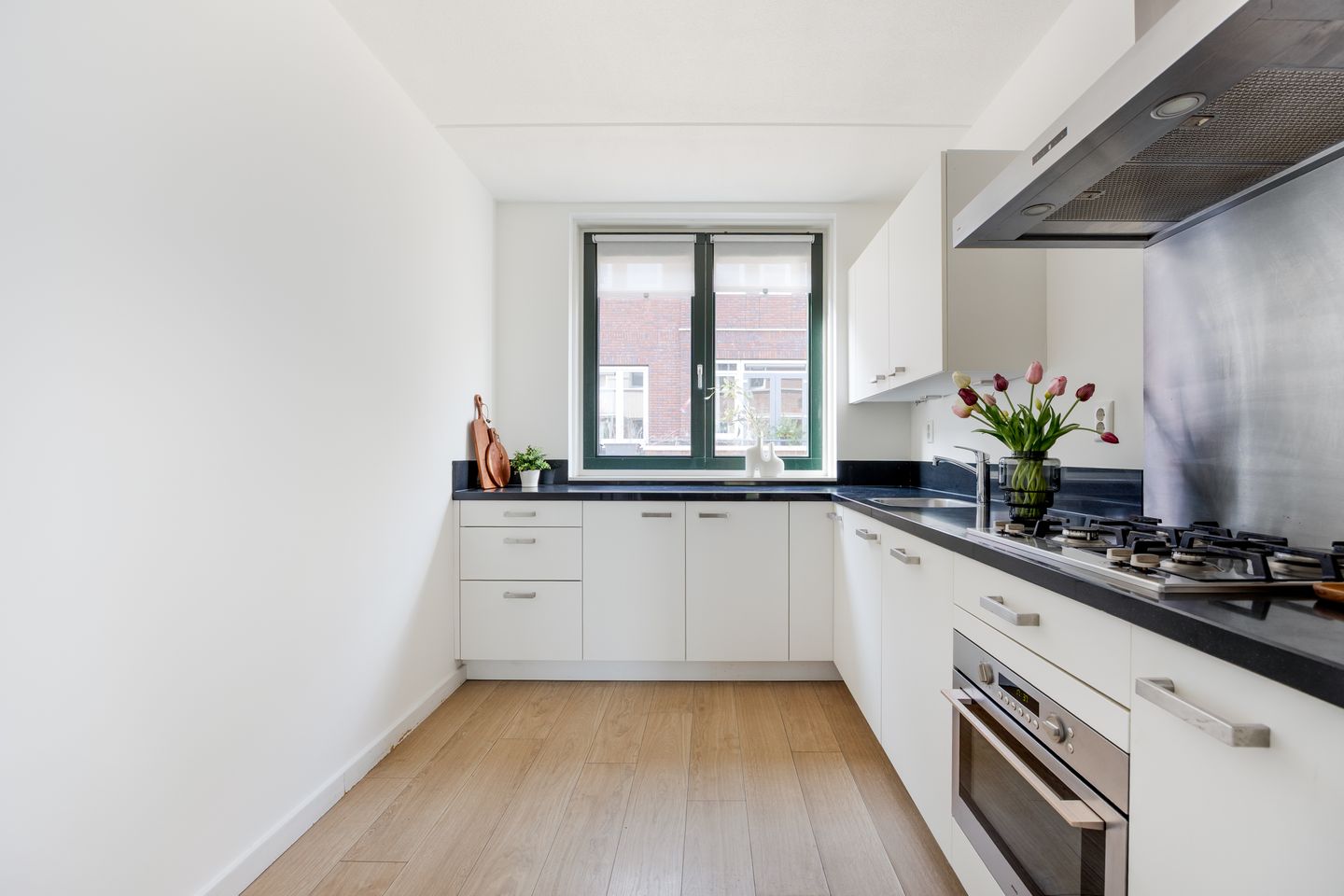 Foto 14 van Crossleystraat 2