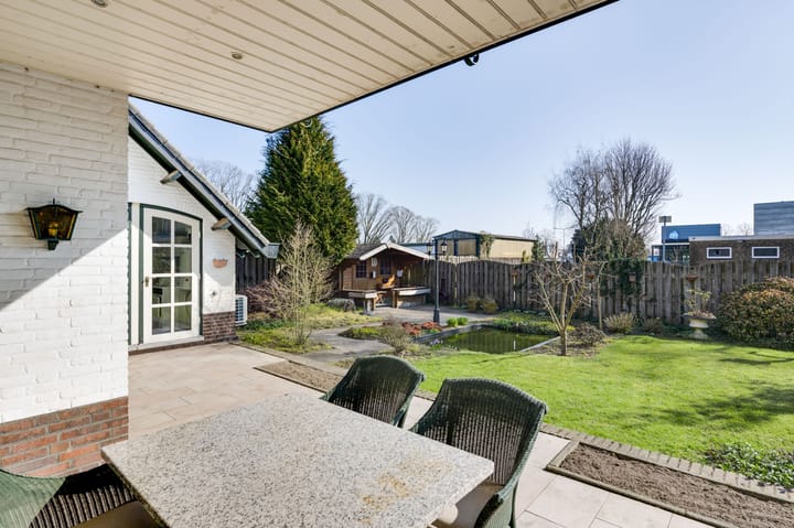 Foto 17 van Pastoor van Crugtenlaan 4