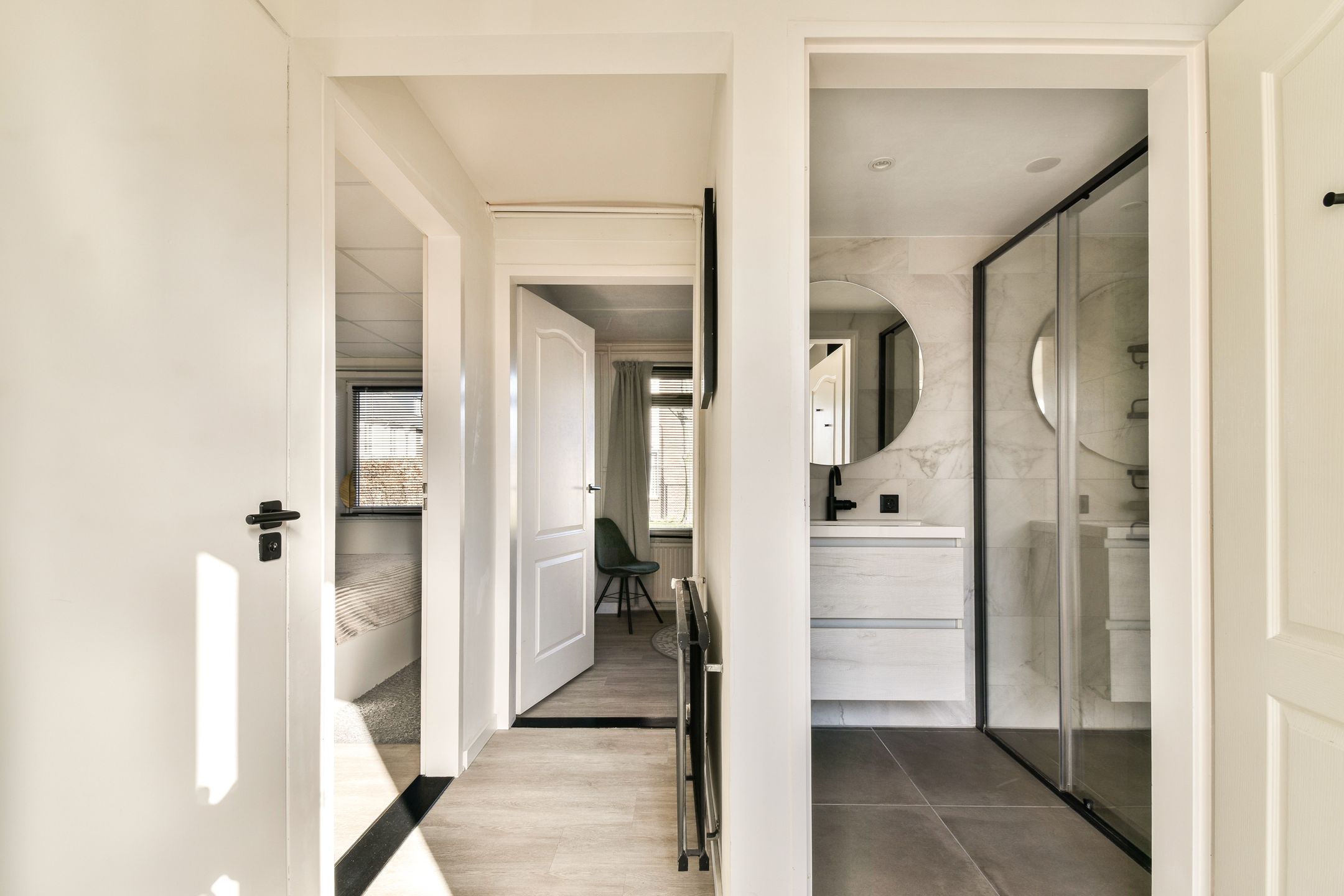 Photo 12 of Johan Frisostraat 16