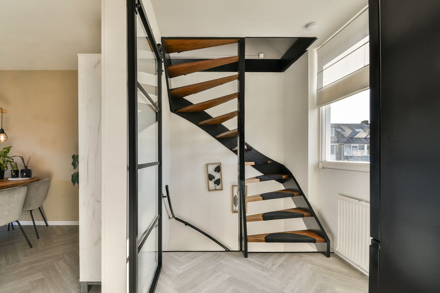 Photo 19 of Johan Frisostraat 16