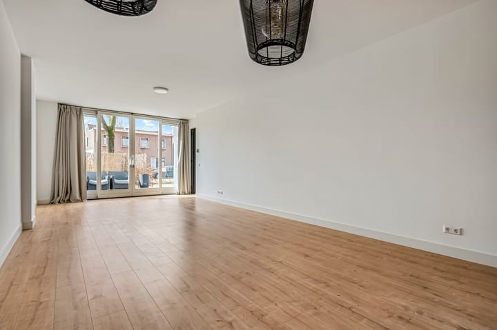 Foto 9 van Valleistraat 23-A