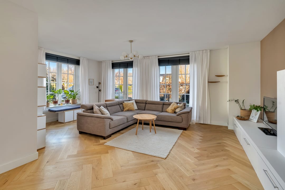 Foto 13 van Adriana van Roonlaan 90