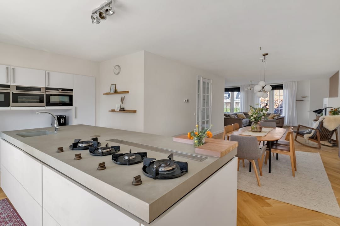 Foto 22 van Adriana van Roonlaan 90