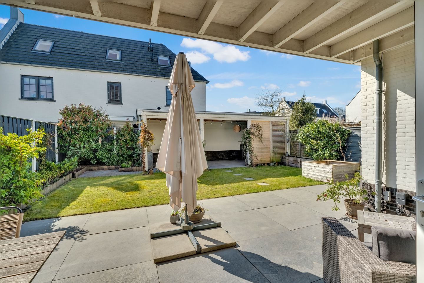 Foto 25 van Adriana van Roonlaan 90