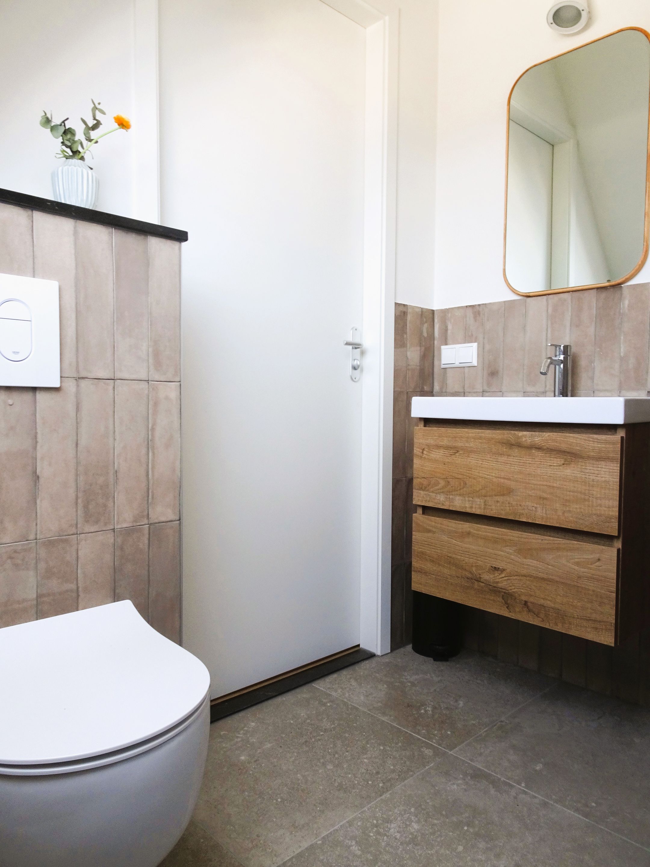 Foto 48 van Adriana van Roonlaan 90