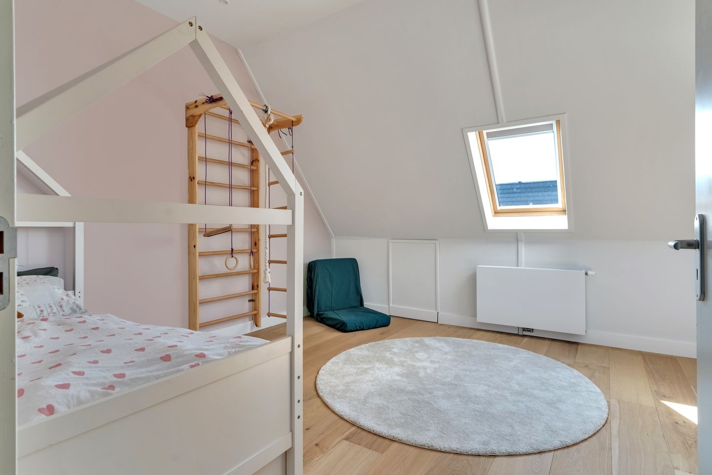 Foto 49 van Adriana van Roonlaan 90