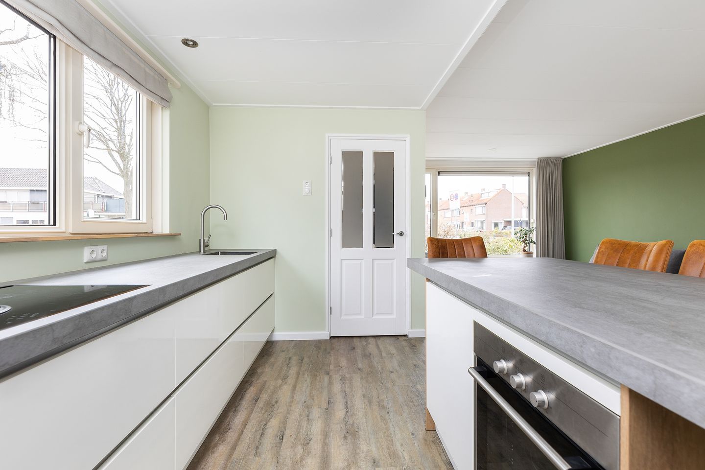 Photo 14 of Clematisstraat 6