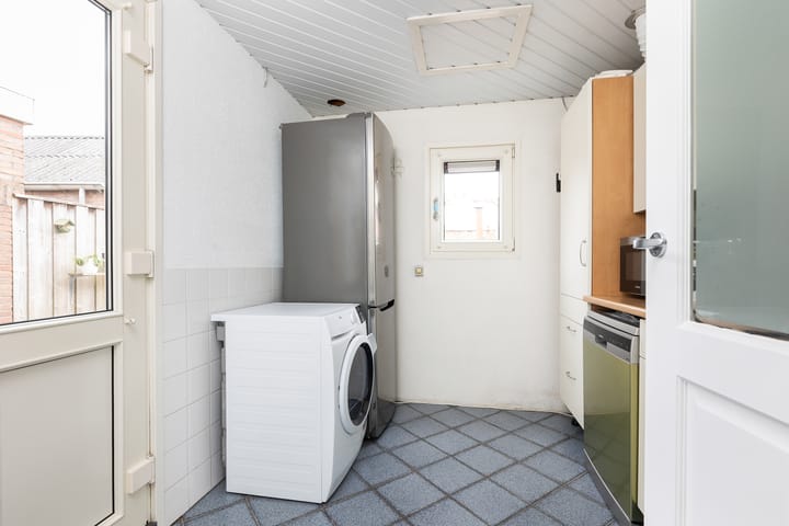 Foto 15 van Clematisstraat 6