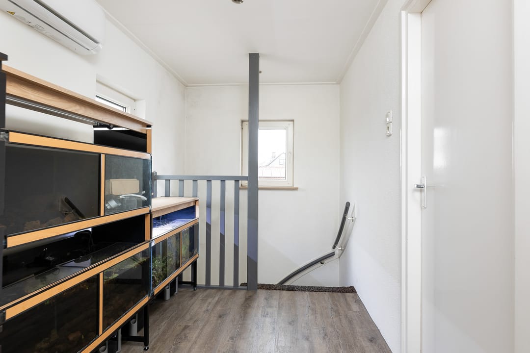 Photo 17 of Clematisstraat 6