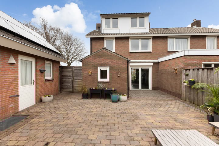 Foto 29 van Clematisstraat 6