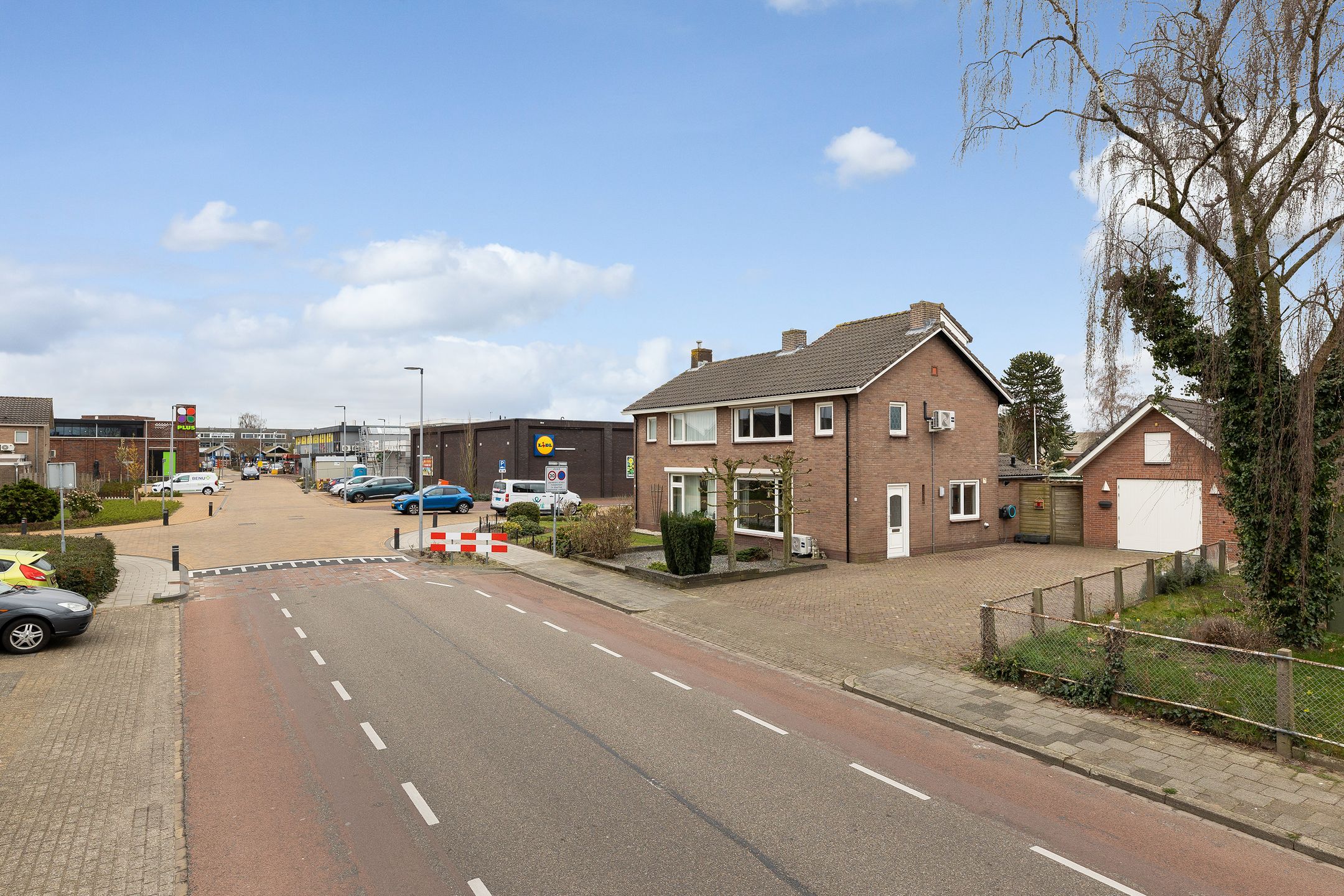 Photo 30 of Clematisstraat 6