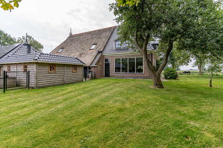 Photo 99 of Portmawei 3