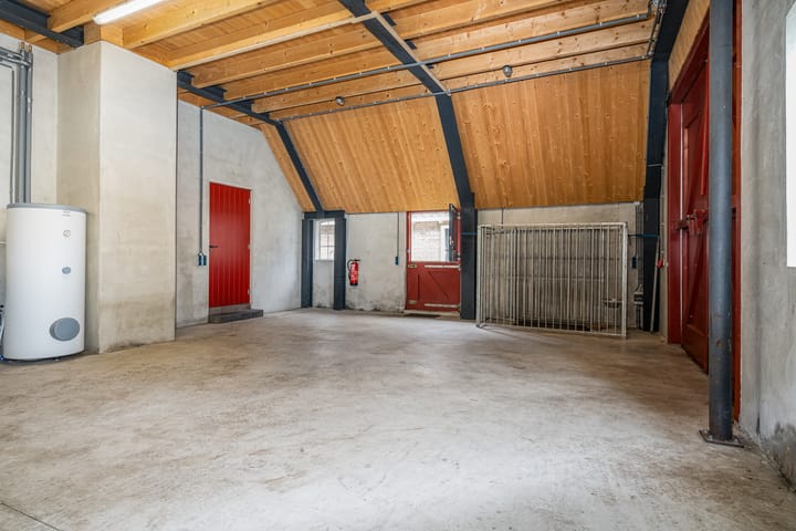 Photo 61 of Portmawei 3