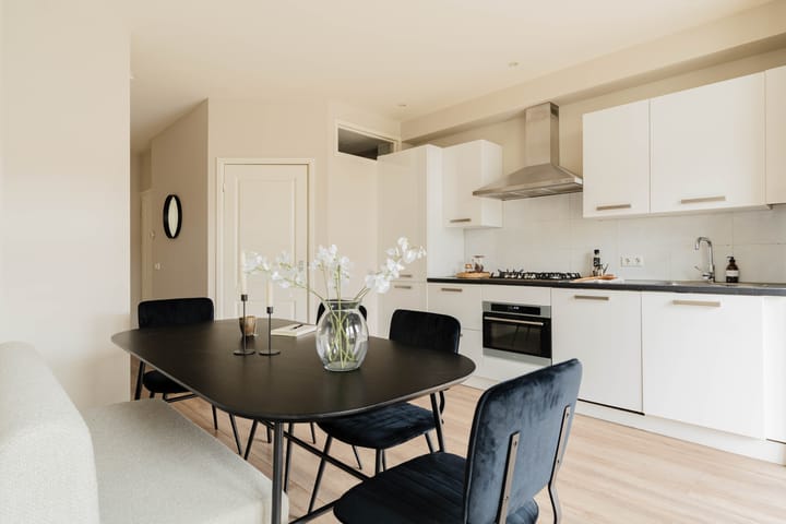 Foto 8 van Postjesweg 93-1