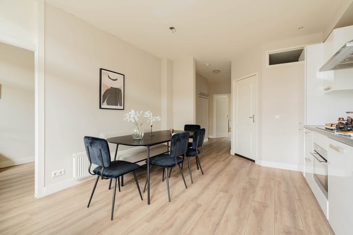 Foto 9 van Postjesweg 93-1