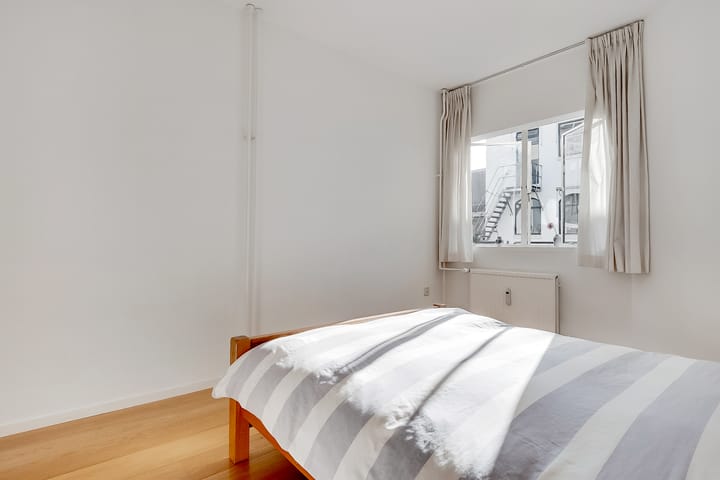 Foto 16 van Domstraat 7-A