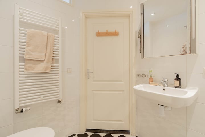 Foto 19 van Postjesweg 93-1