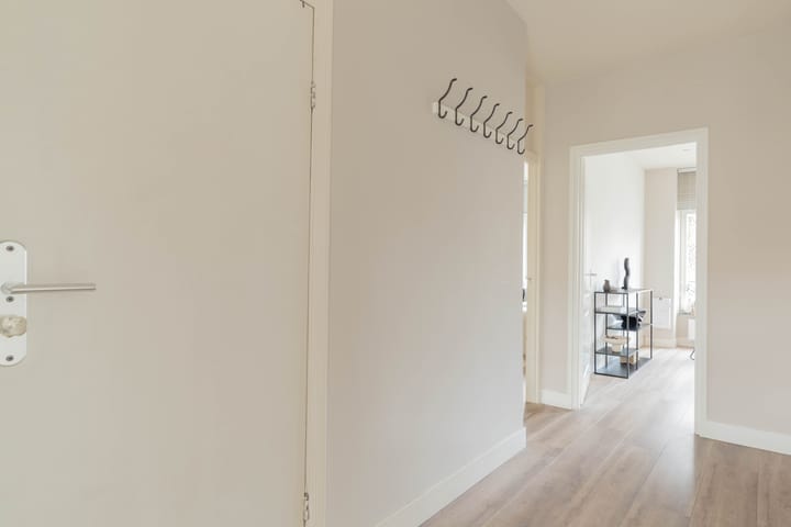 Foto 23 van Postjesweg 93-1