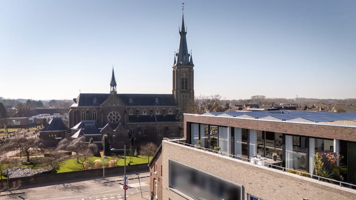 Photo 1 of Clarastraat 1-K