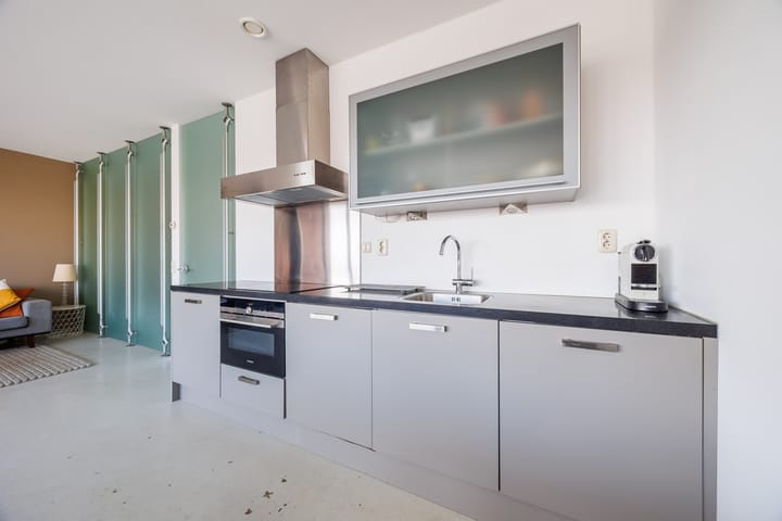 Photo 15 of Castellastraat 10