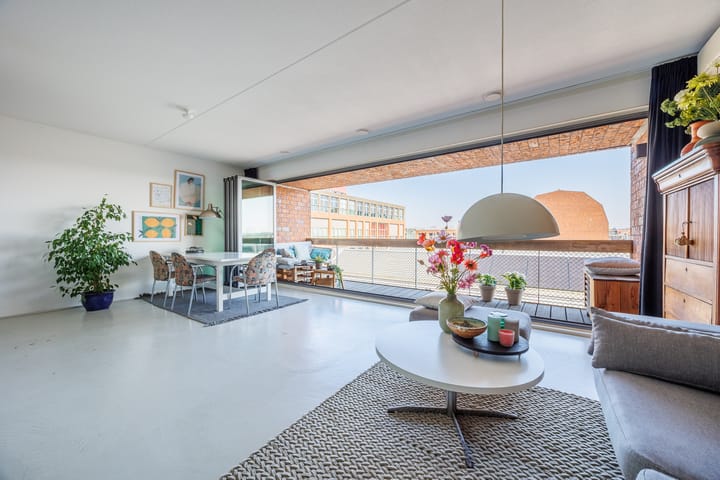 Photo 1 of Castellastraat 10