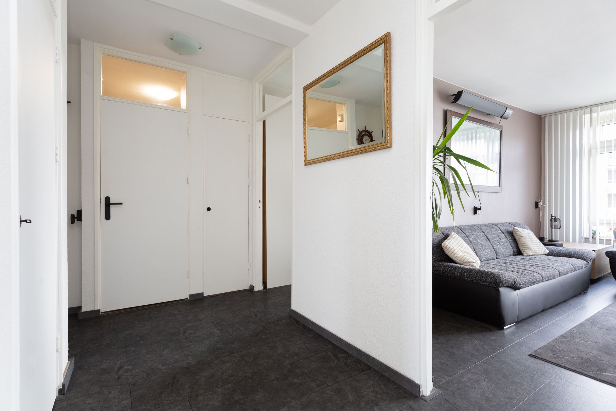 Photo 9 of Zwedenburg 364