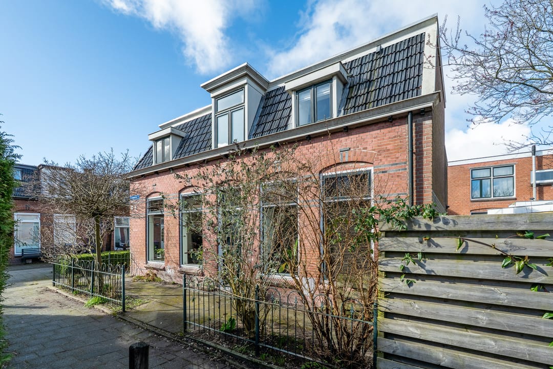 Foto 1 van Anjelierstraat 1