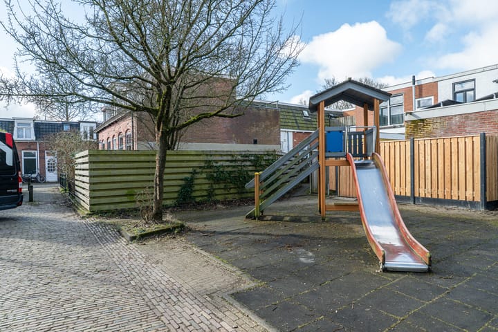 Foto 36 van Anjelierstraat 1