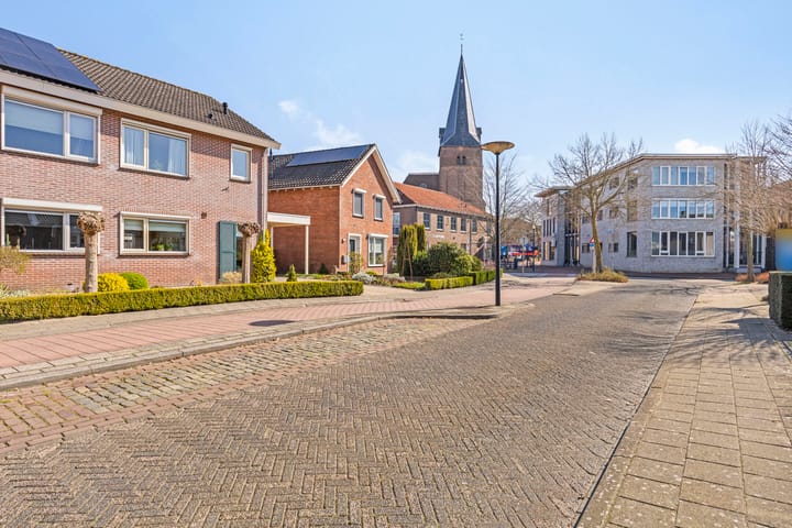 Foto 24 van Kerkstraat 3