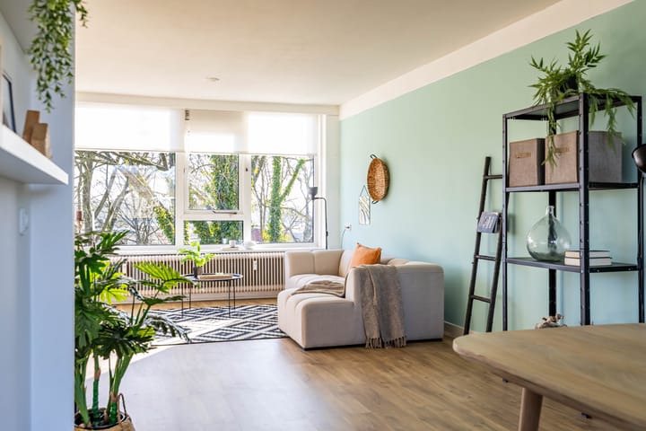 Photo 34 of Helperzoom 417