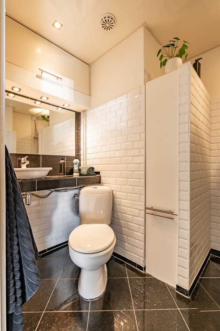 Photo 38 of Helperzoom 417