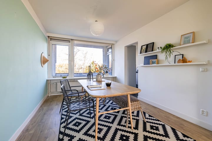 Photo 21 of Helperzoom 417