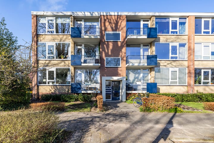 Photo 46 of Helperzoom 417