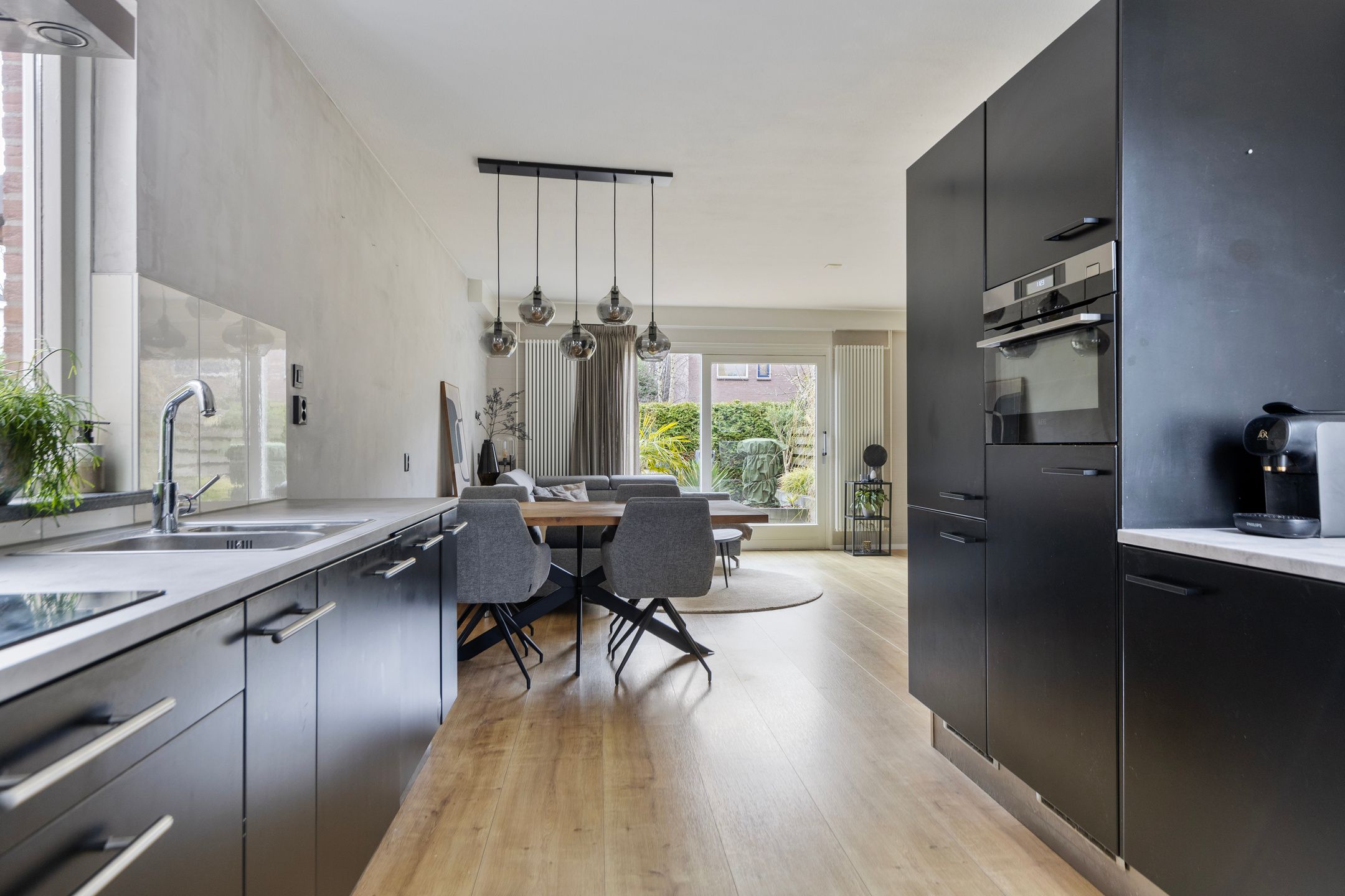 Foto 9 van De Nijverheid 24