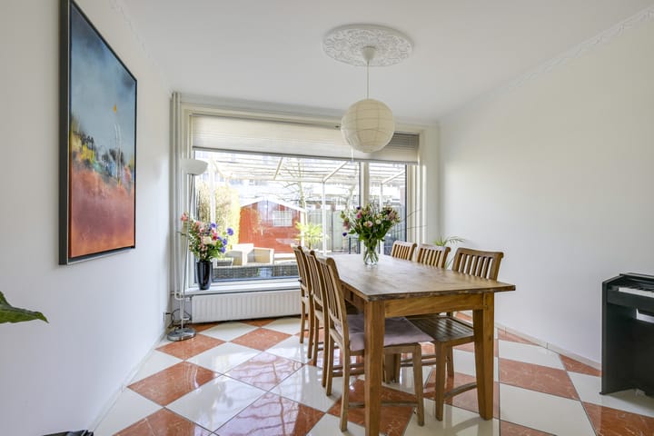 Foto 12 van Rooseveltlaan 18