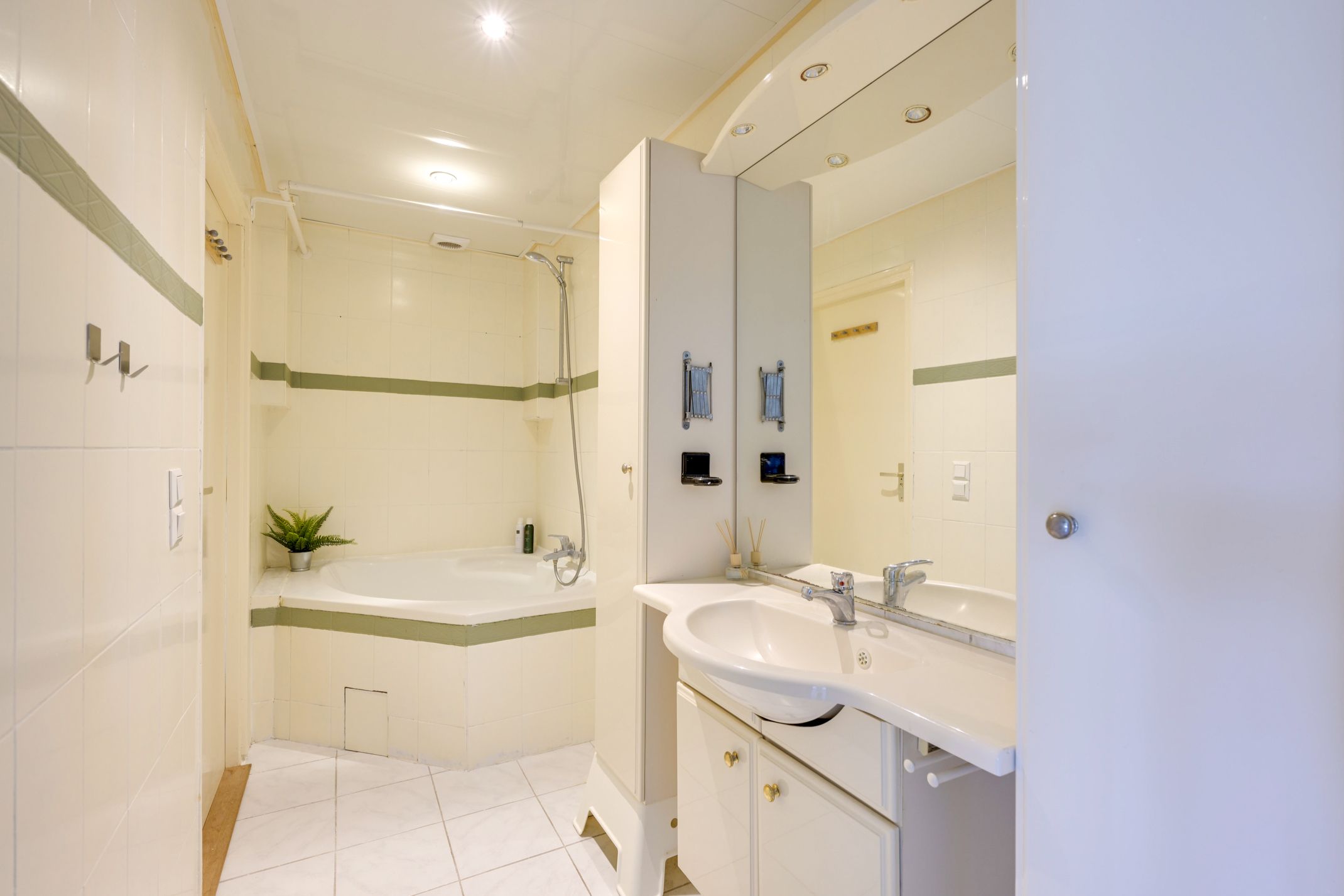 Foto 33 van Rooseveltlaan 18