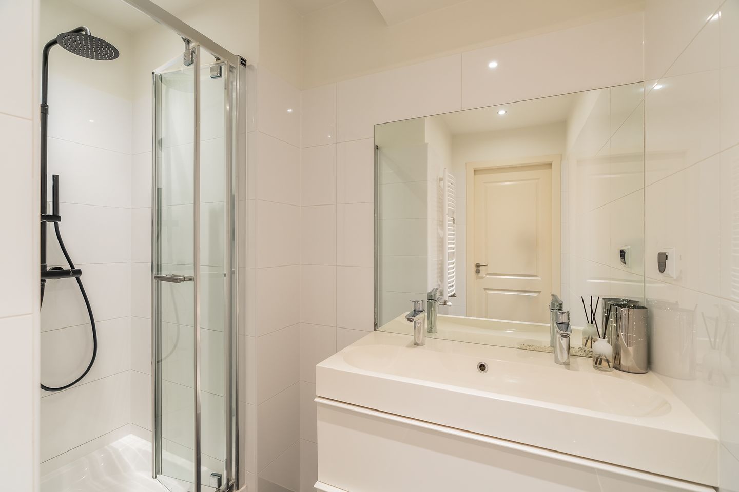 Foto 19 van Lunterenstraat 146