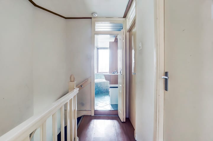 Photo 15 of Sweelinckstraat 124