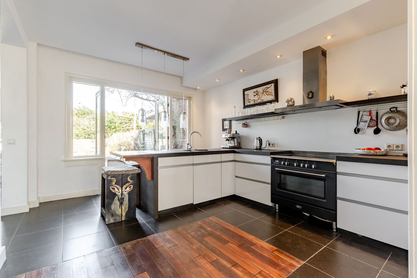 Foto 10 van Roemer Visscherplein 5