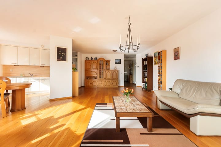 Foto 5 van Van Eesterenplein 276