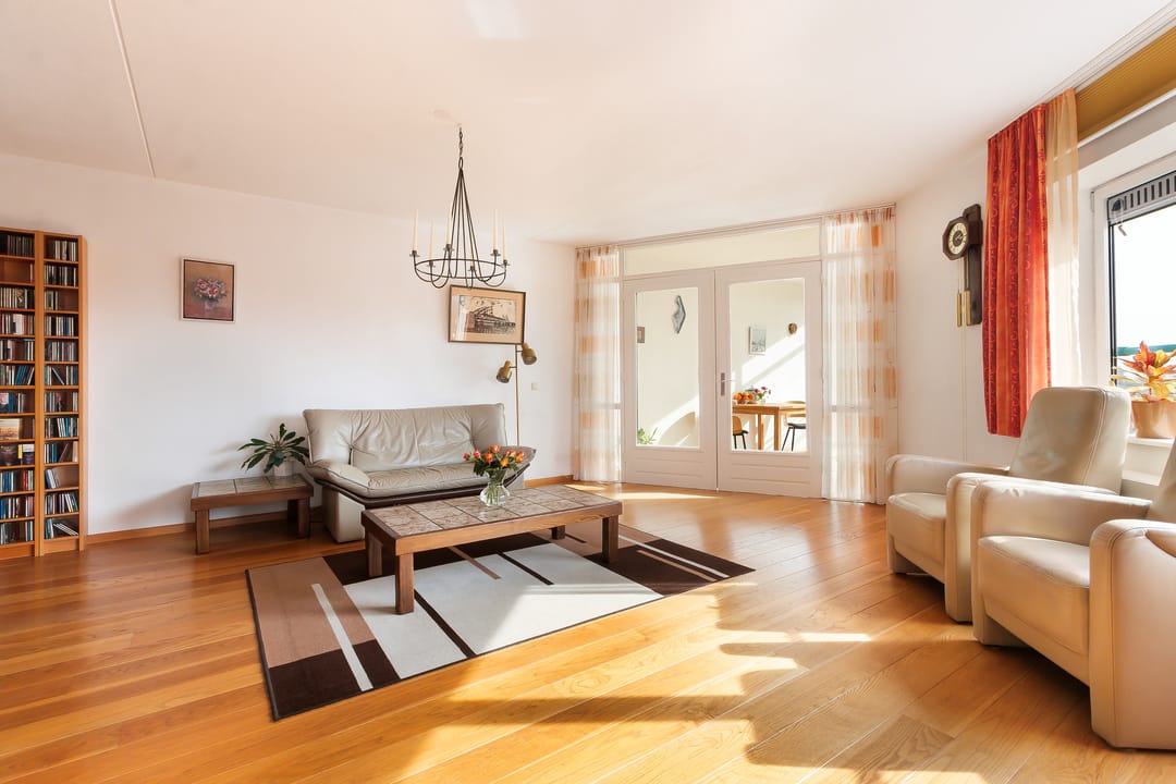 Foto 11 van Van Eesterenplein 276