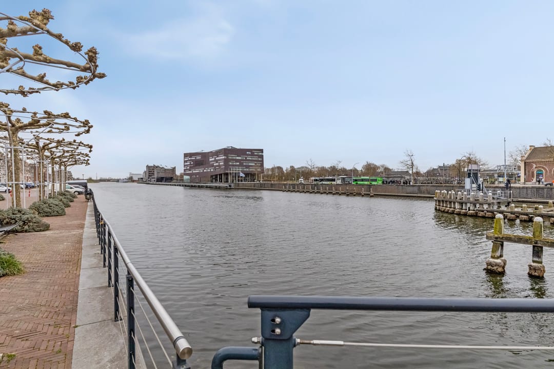 Foto 23 van Stationsstraat 46