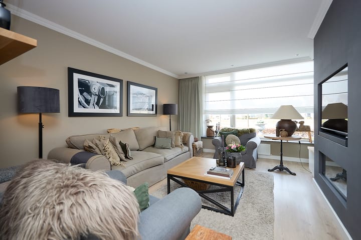 Foto 2 van Kraanvogel 12