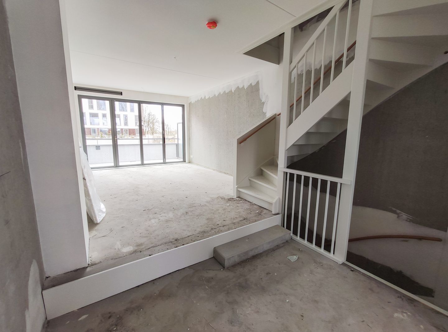 Photo 4 of Friesestraatweg 141-241