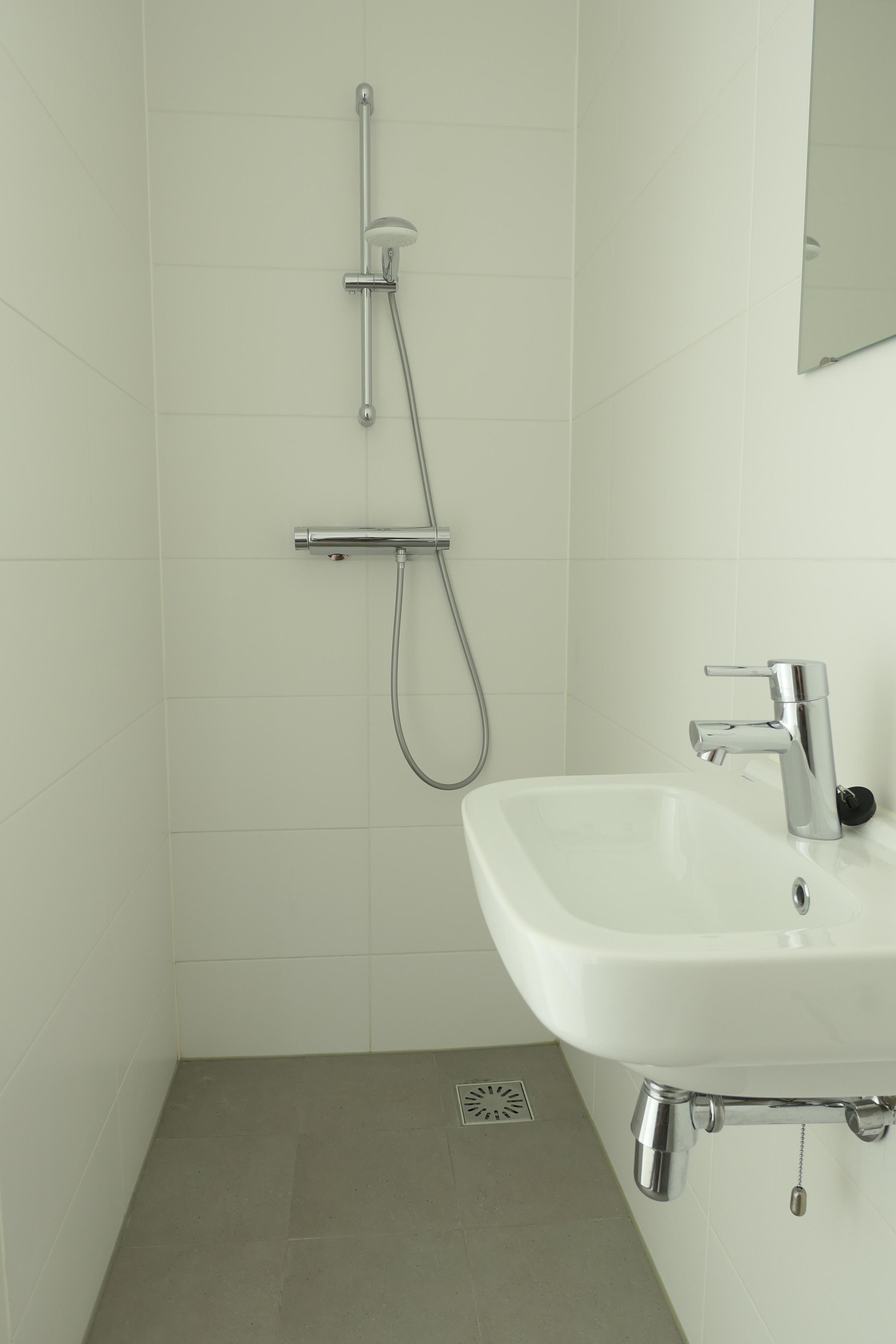 Foto 12 van Friesestraatweg 22-42