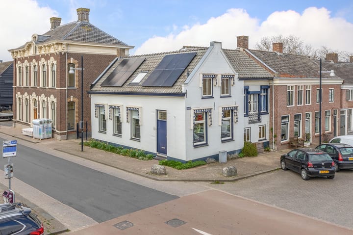 Hoofdstraat 64