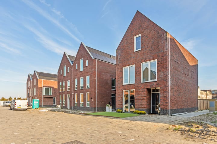 Foto 50 van Litouwenstraat 15