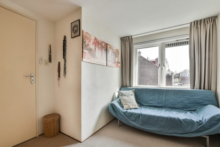 Foto 20 van Eerste Hieronymus van Alphenstraat 100