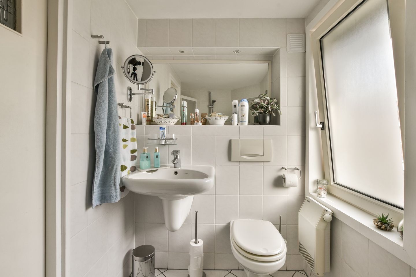 Foto 25 van Eerste Hieronymus van Alphenstraat 100