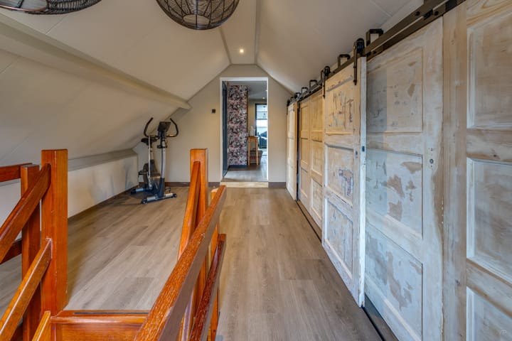 Photo 31 of Oosterstraat 58